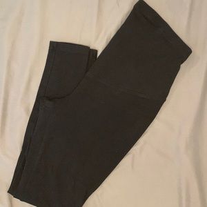 Pregnancy leggings. Size M. Old navy maternity